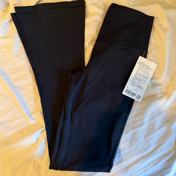 lululemon athletica Black Leggings - Picture 2 of 4